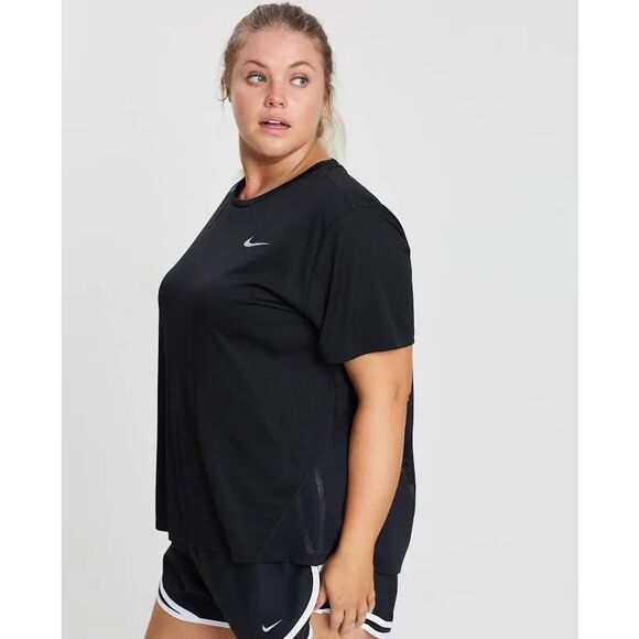 Nike Women's Black/Reflective Miler Running T-Shirt Size 2X NWT - Picture 1 of 8